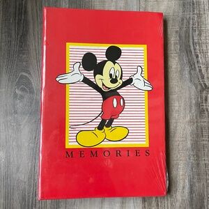 Vintage Mickey Disney Memories Picture Binder 3 Ring Folder Mickey Mouse Red NEW